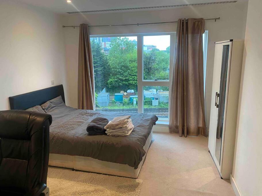 Luxury 2 Bed Ensuite 2 Bathroom Apartment East Croydon South Norwood Eksteriør bilde